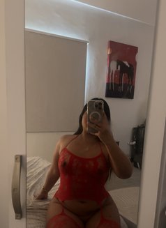 Outcall available - puta in Bangkok Photo 5 of 5