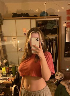 Incall & Outcall Both Available 24×7 - puta in Kathmandu Photo 4 of 4