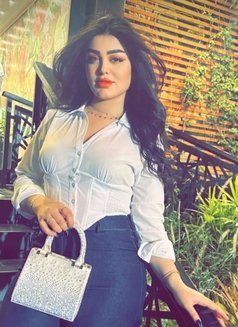 Incall & Outcall Escort Karachi - escort in Karāchi Photo 5 of 6