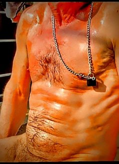 Inches - Male escort in Toronto Photo 5 of 12