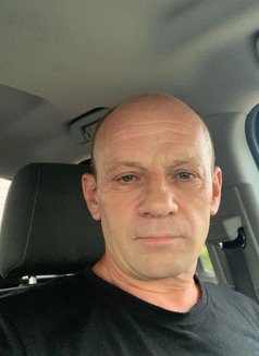 Inches - Male escort in Toronto Photo 8 of 12