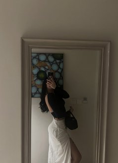 İnci - escort in İstanbul Photo 6 of 8