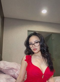 Indah Manis Big Boobs Model Jkt - escort in Singapore Photo 8 of 9