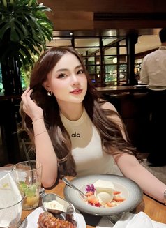 Indah Quen - escort in Singapore Photo 8 of 10
