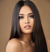 Indemand STELA - Transsexual escort in Singapore Photo 17 of 19