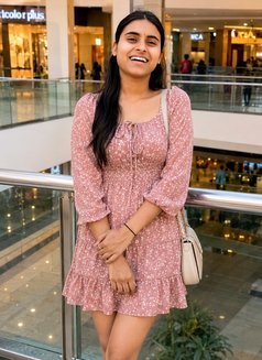 100% indep. avail.(cam,meet,sexy chat) - escort in Chennai Photo 5 of 5