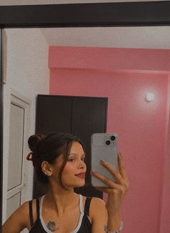 Independent 4 Girl's - escort in Noida Photo 4 of 7