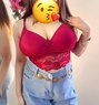 Independent Aarohi Real & Cam Fun - puta in Dubai Photo 1 of 5