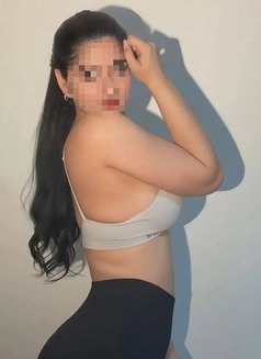 Independent Aditi - escort in Noida Photo 5 of 6