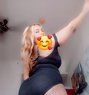 Independent African Escort Girl - puta in Noida Photo 1 of 4