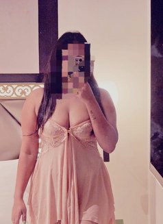 Independent Misty 26 years - escort in Mumbai Photo 9 of 10