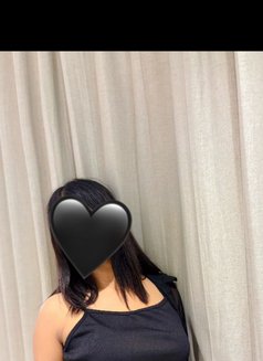 Sexy girl - escort in New Delhi Photo 4 of 27