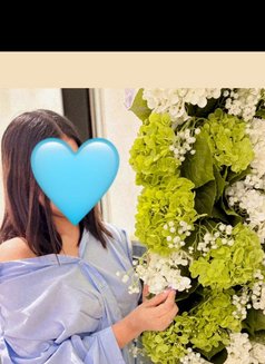 Sexy girl - escort in New Delhi Photo 7 of 27