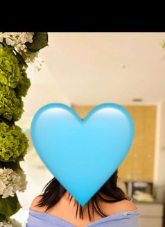 Sexy girl - escort in New Delhi Photo 14 of 27