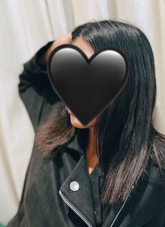 Sexy girl - escort in New Delhi Photo 19 of 27