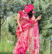 Independent Aunty Housewife Available - escort in Bangalore Photo 1 of 4
