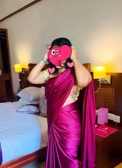 Independent Aunty Housewife Available - escort in Bangalore Photo 2 of 4