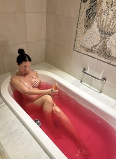 Indep(feet fetish, cim, strapon) - escort in Dubai Photo 11 of 15