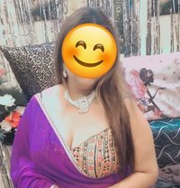 Independent bhabhi crazy for sex - adult performer in New Delhi Photo 18 of 20