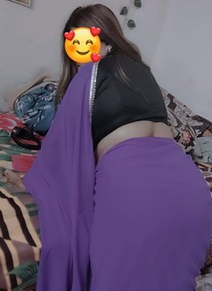 Independent bhabhi crazy 🤪 - adult performer in New Delhi Photo 22 of 22