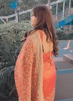 Independent bhabhi horny in bed - adult performer in New Delhi Photo 15 of 16