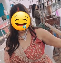 Independent bhabhi crazy for sex - adult performer in New Delhi Photo 10 of 12