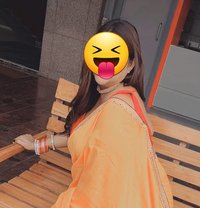 Independent bhabhi crazy for sex - adult performer in New Delhi Photo 12 of 12