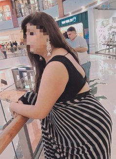 Independent bhabhi - adult performer in New Delhi Photo 8 of 12