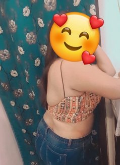 Independent bhabhi - Intérprete de adultos in New Delhi Photo 18 of 18