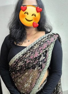 Independent ❣️🫂 bhabhi🫦 - puta in New Delhi Photo 2 of 7