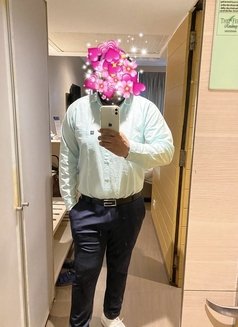 Independent Boy - Male escort in Mumbai Photo 2 of 3