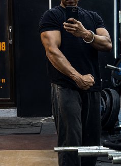 Rahul MEET Available - Acompañantes masculino in New Delhi Photo 13 of 14