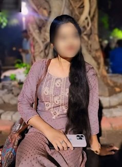 Independent Call Girl in Bangalore - escort in Bangalore Photo 2 of 3