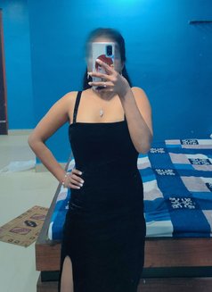 Independent Call Girl in Kolkata - escort in Kolkata Photo 2 of 2