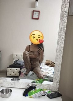 Cam show & real meet - escort in Bangalore Photo 2 of 5