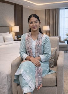 Independent (cam and real meet - escort in Pune Photo 3 of 4