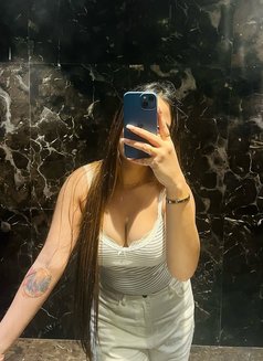 🥂Let's (Cam Show🥀Sex Chat) Meet Up🥂,, - puta in Noida Photo 2 of 5