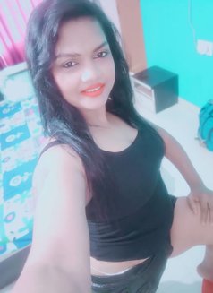 Divya avilable for meeting with cam sess - escort in Hyderabad Photo 1 of 1