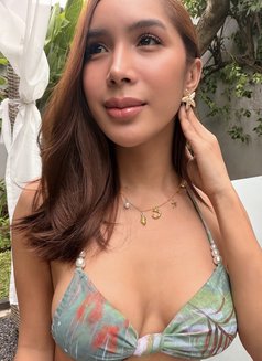 INDEPENDENT Caroline - escort in Hong Kong Photo 3 of 30