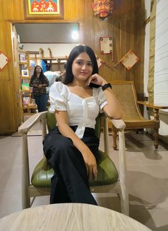 Independent Cash Payment - escort in Kolkata Photo 2 of 4