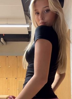 Independent Chel - escort in Dubai Photo 6 of 6