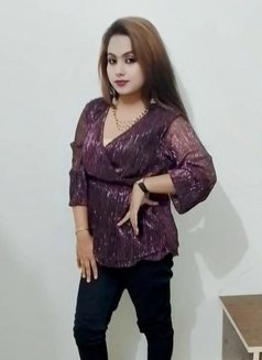 Independent College Students Available F - escort in Bangalore Photo 4 of 8
