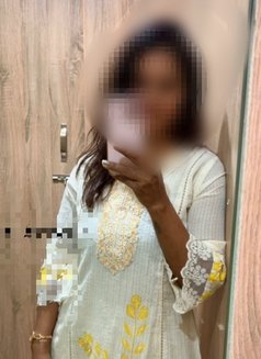 Independent Corporate Girl - escort in Pune Photo 3 of 4