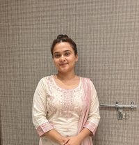 Independent Decent and Cute Girl Availab - escort in Bangalore