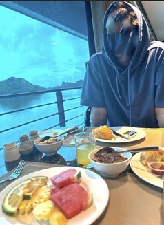 Independent Male Escort - Male escort in New Delhi Photo 3 of 4