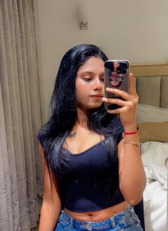 Independent Elite Escort - puta in Bangalore Photo 1 of 5