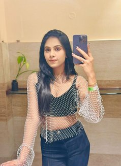 Independent Elite Escort - puta in Bangalore Photo 3 of 5
