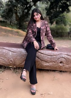 INDEPENDENT ESCORT CASH PAYMENT - escort in Kolkata Photo 1 of 6