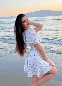 Independent Escort Geet Khurana - escort in Mumbai Photo 2 of 3