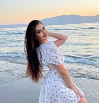 Independent Escort Geet Khurana - escort in Mumbai Photo 2 of 3